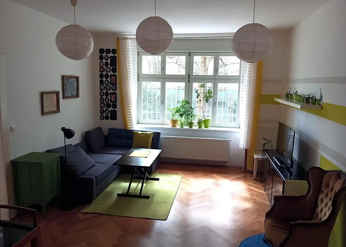 Vinohrady Garden Apartment